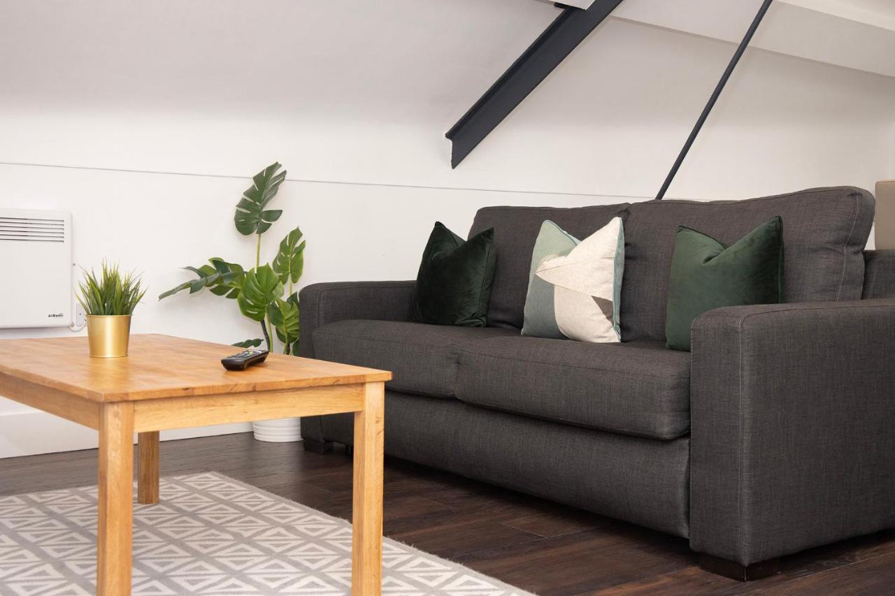 Central Aparthotel By Ustay Liverpool Buitenkant foto