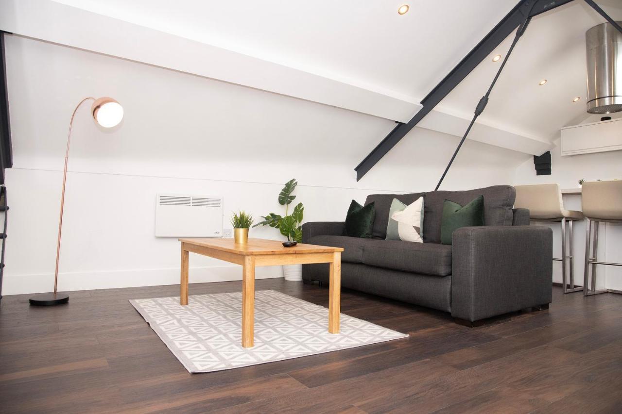 Central Aparthotel By Ustay Liverpool Buitenkant foto