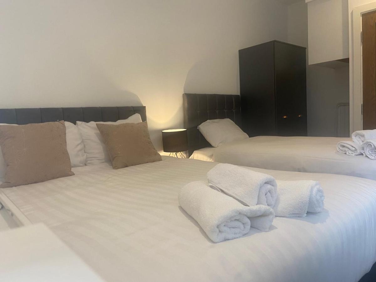 Central Aparthotel By Ustay Liverpool Buitenkant foto