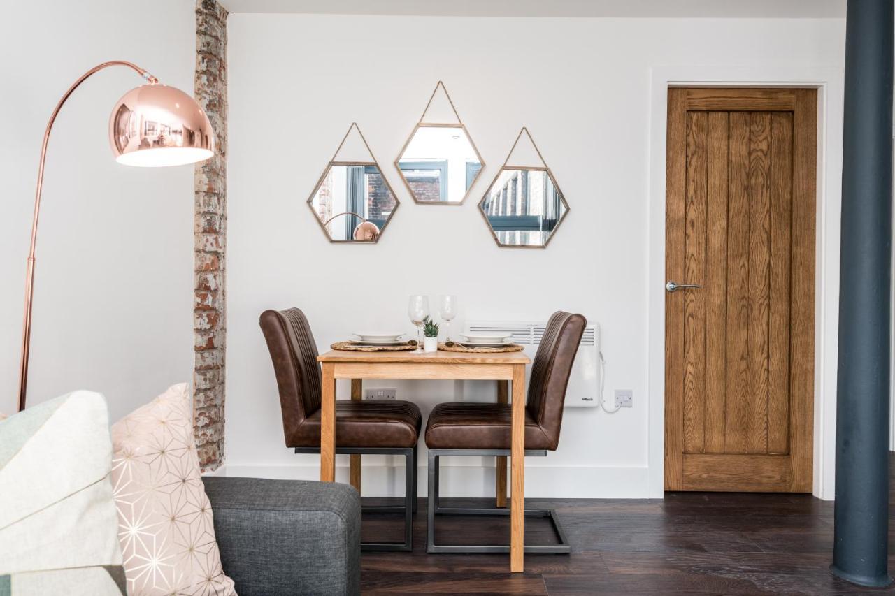 Central Aparthotel By Ustay Liverpool Buitenkant foto