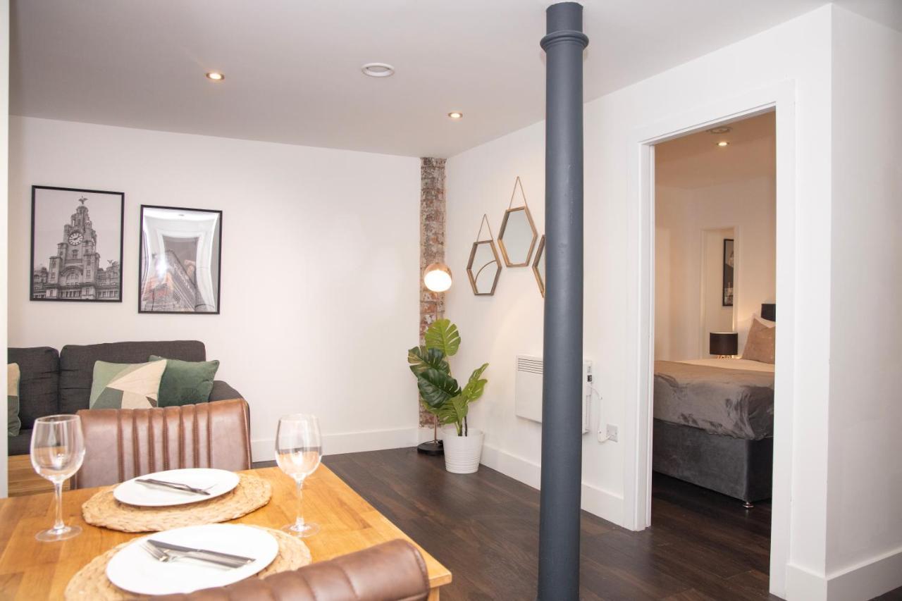 Central Aparthotel By Ustay Liverpool Buitenkant foto